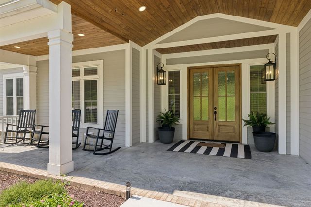 1556 Heller Rdg, Spring Hill, TN 37174