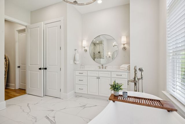 1556 Heller Rdg, Spring Hill, TN 37174