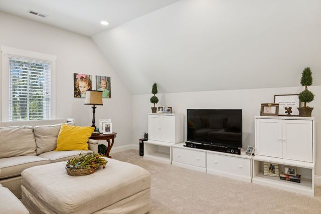 1556 Heller Rdg, Spring Hill, TN 37174