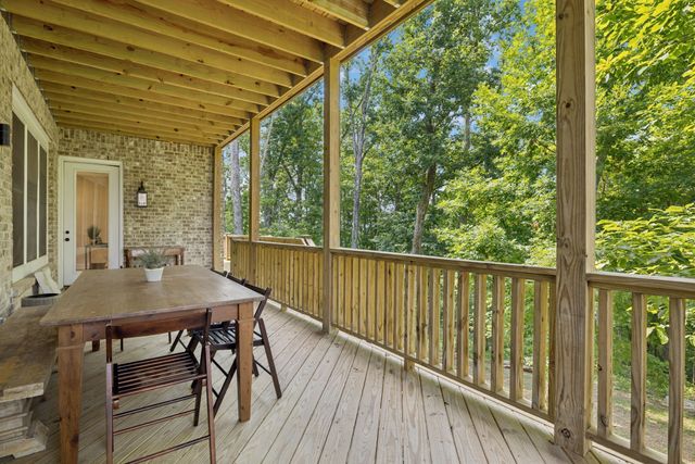 1556 Heller Rdg, Spring Hill, TN 37174