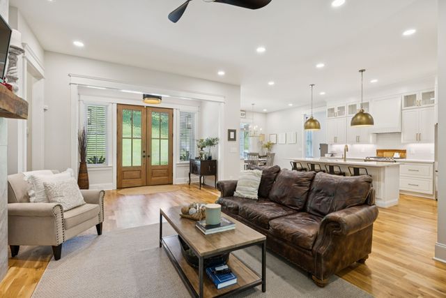 1556 Heller Rdg, Spring Hill, TN 37174