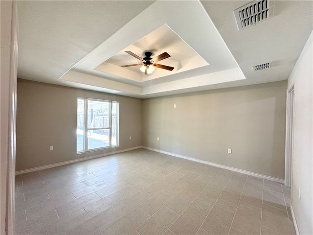 5649 Hampshire, Corpus Christi, TX 78408