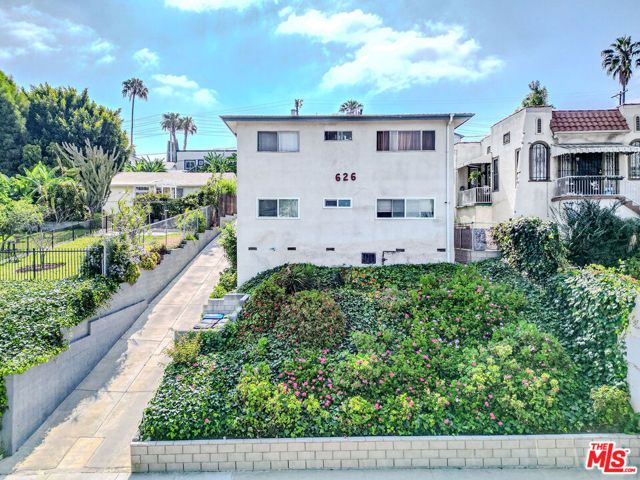 626 N La Fayette Park Place, Los Angeles, CA 90026
