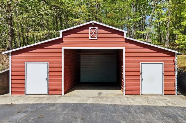 4136 Town Creek Road, Cleveland, GA 30528