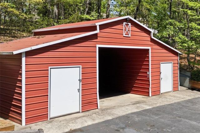 4136 Town Creek Road, Cleveland, GA 30528