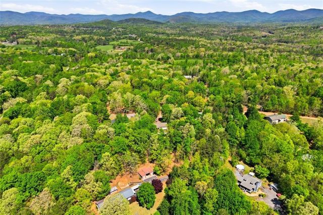 4136 Town Creek Road, Cleveland, GA 30528