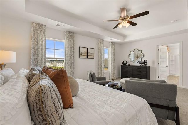 142 Aster Avenue, Locust Grove, GA 30248