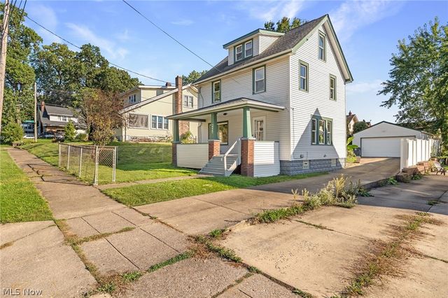 2644 Terrace Avenue, Akron, OH 44312