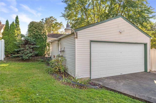 2644 Terrace Avenue, Akron, OH 44312