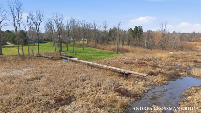 6465 Sandhill Lane, Saugatuck Twp, MI 49408