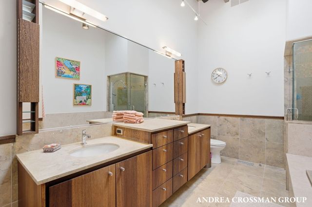 6465 Sandhill Lane, Saugatuck Twp, MI 49408