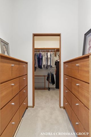 6465 Sandhill Lane, Saugatuck Twp, MI 49408