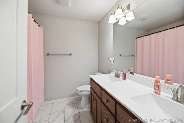 10116 S 229th East Avenue, Broken Arrow, OK 74014