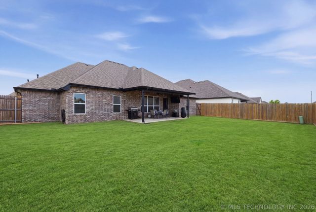 10116 S 229th East Avenue, Broken Arrow, OK 74014