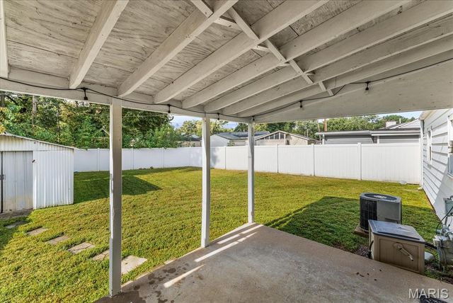 1409 Bel Aire Drive, Belleville, IL 62220