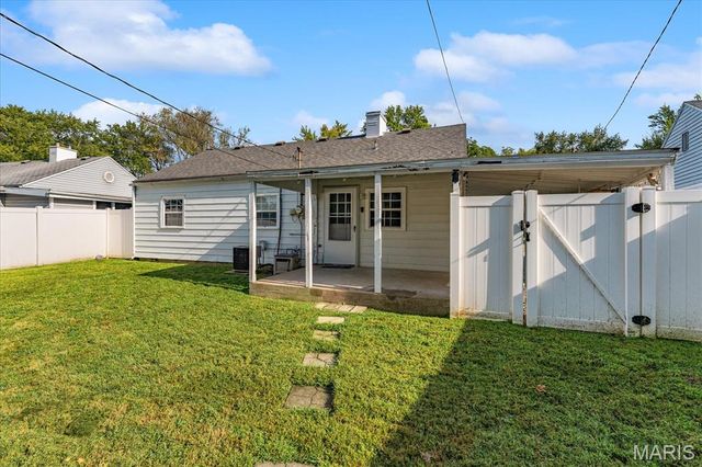 1409 Bel Aire Drive, Belleville, IL 62220