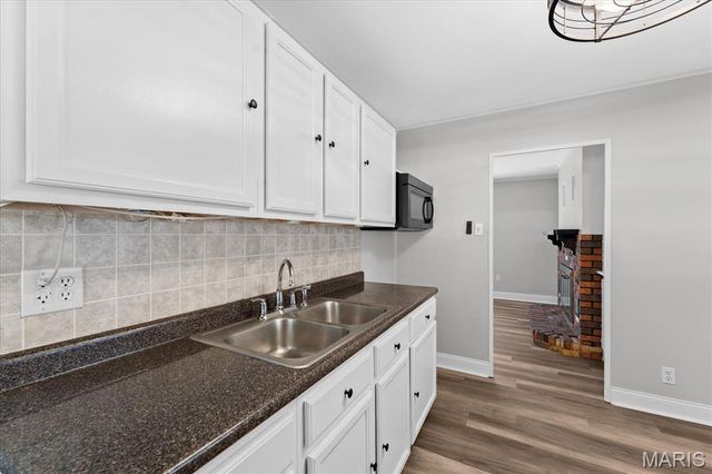 1409 Bel Aire Drive, Belleville, IL 62220