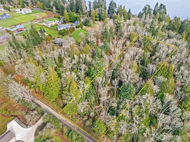 23400 Jefferson Point Road NE, Kingston, WA 98346