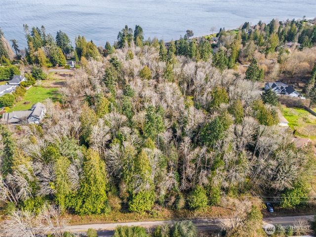 23400 Jefferson Point Road NE, Kingston, WA 98346