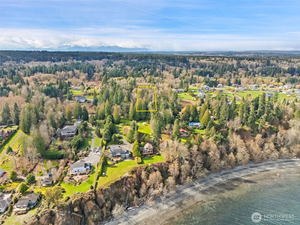 23400 Jefferson Point Road NE, Kingston, WA 98346