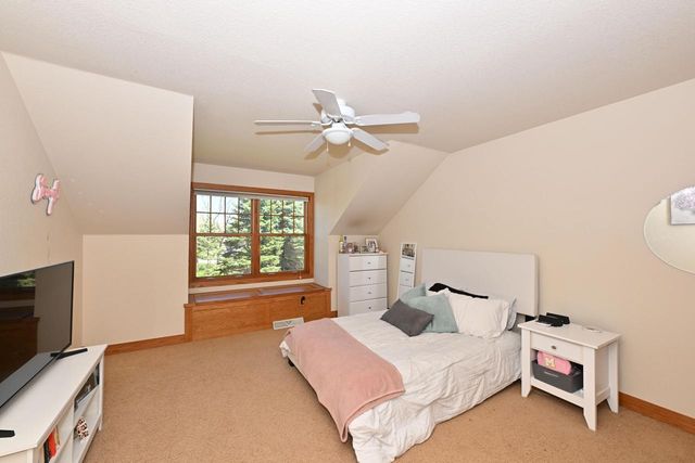 304 Nautica DRIVE, Port Washington, WI 53074