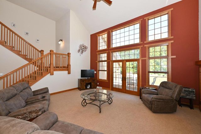304 Nautica DRIVE, Port Washington, WI 53074