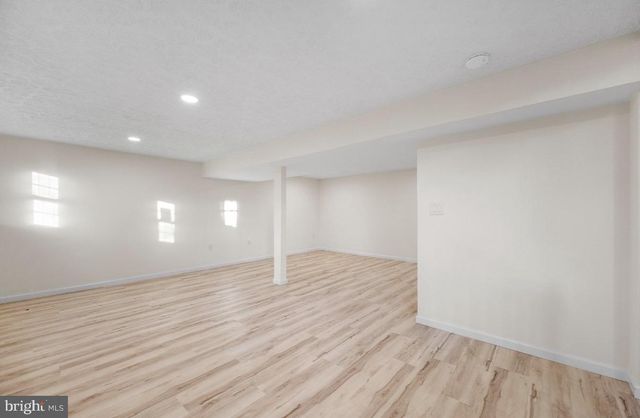 27 DOVER LN, Sicklerville, NJ 08081