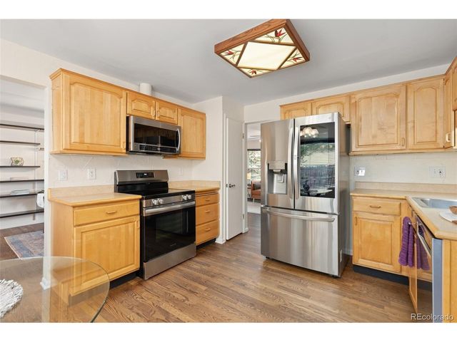 453 Allison St, Lakewood, CO 80226