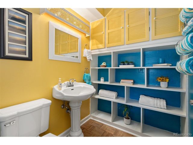 453 Allison St, Lakewood, CO 80226