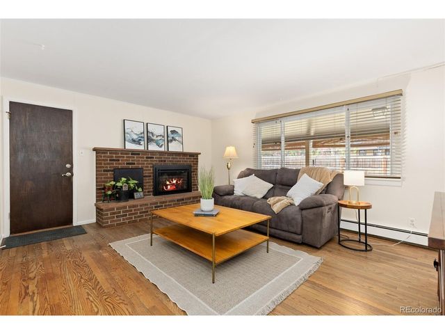 453 Allison St, Lakewood, CO 80226