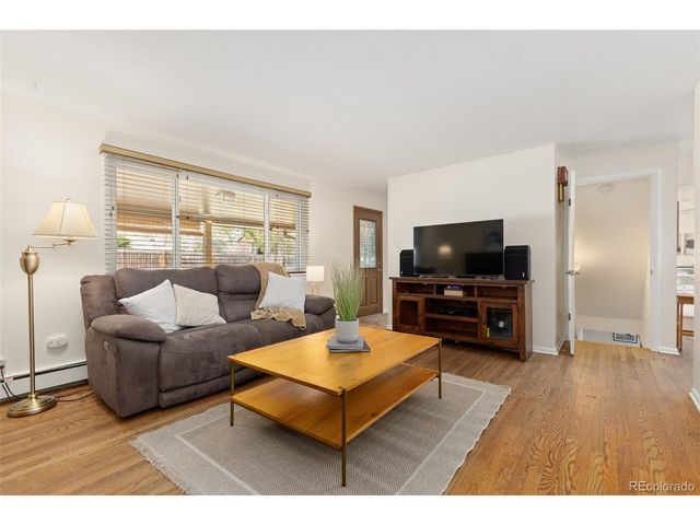 453 Allison St, Lakewood, CO 80226