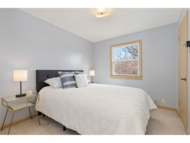 453 Allison St, Lakewood, CO 80226