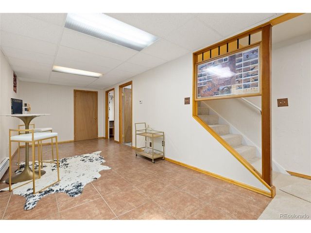 453 Allison St, Lakewood, CO 80226