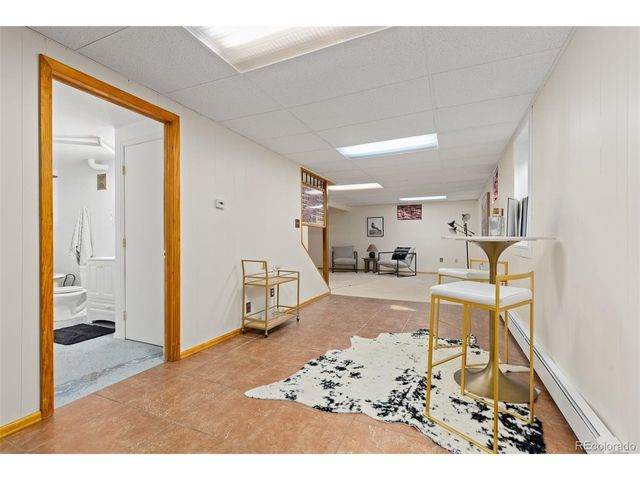 453 Allison St, Lakewood, CO 80226