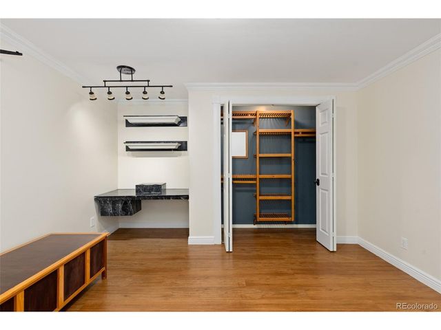 453 Allison St, Lakewood, CO 80226