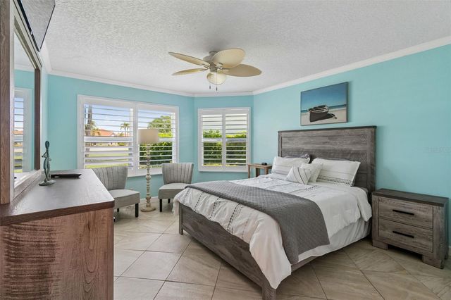 6085 BAHIA DEL MAR BOULEVARD 106, St Petersburg, FL 33715