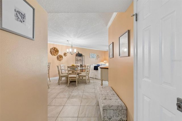 6085 BAHIA DEL MAR BOULEVARD 106, St Petersburg, FL 33715