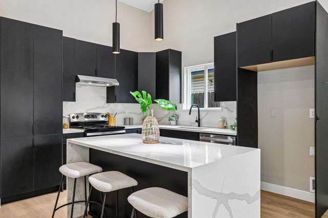 2605 Market Garden LN, Austin, TX 78745