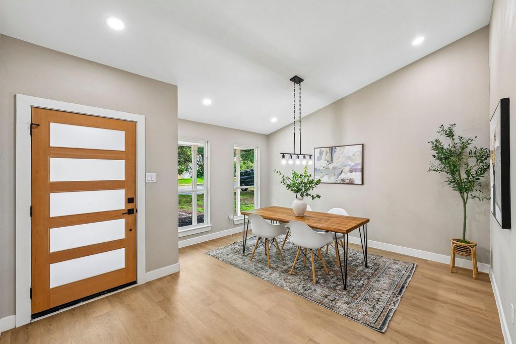 2605 Market Garden LN, Austin, TX 78745