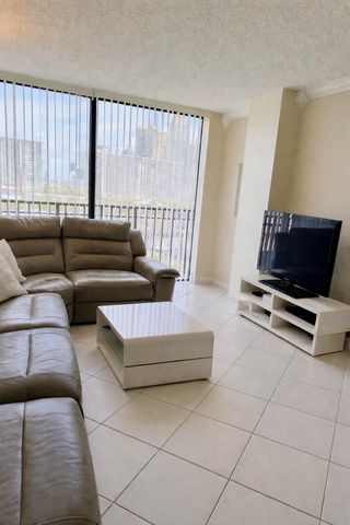 17021 N Bay Road 912, Sunny Isles Beach, FL 33160