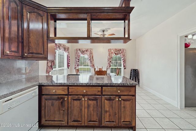 3516 S River Ridge Drive, D'iberville, MS 39540