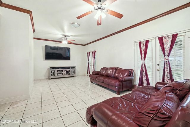3516 S River Ridge Drive, D'iberville, MS 39540
