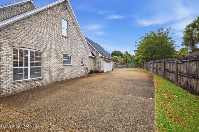 3516 S River Ridge Drive, D'iberville, MS 39540