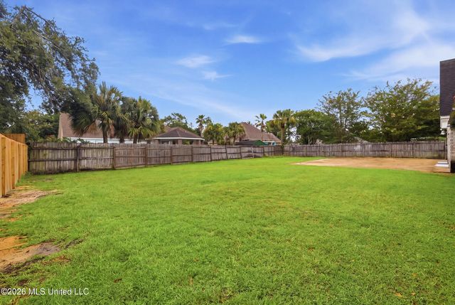 3516 S River Ridge Drive, D'iberville, MS 39540