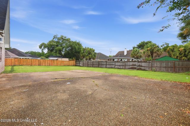 3516 S River Ridge Drive, D'iberville, MS 39540