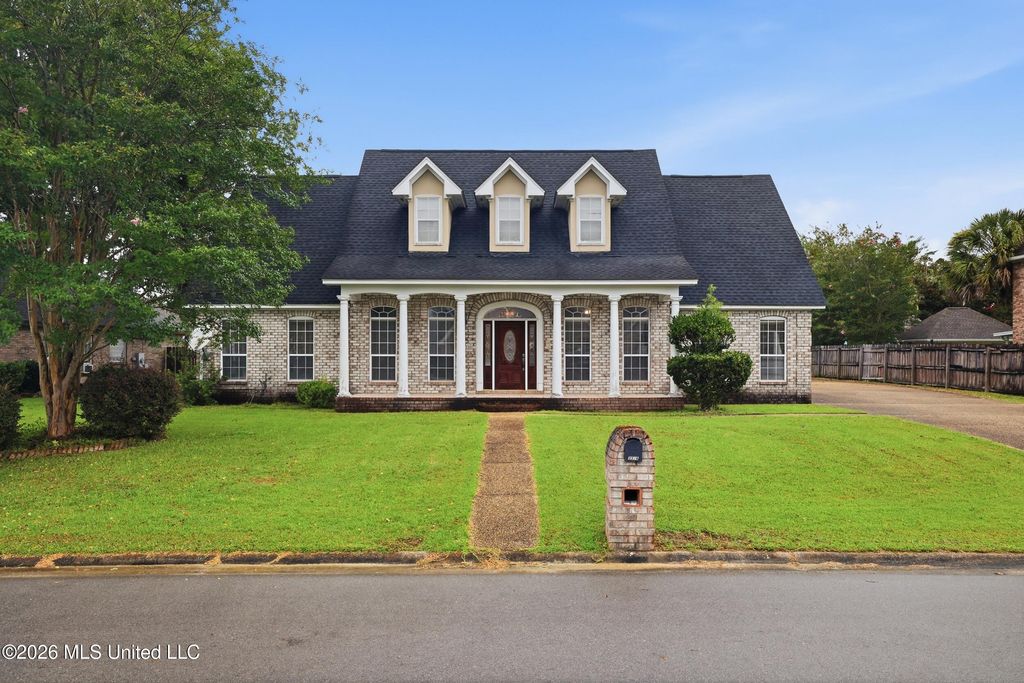 3516 S River Ridge Drive, D'iberville, MS 39540