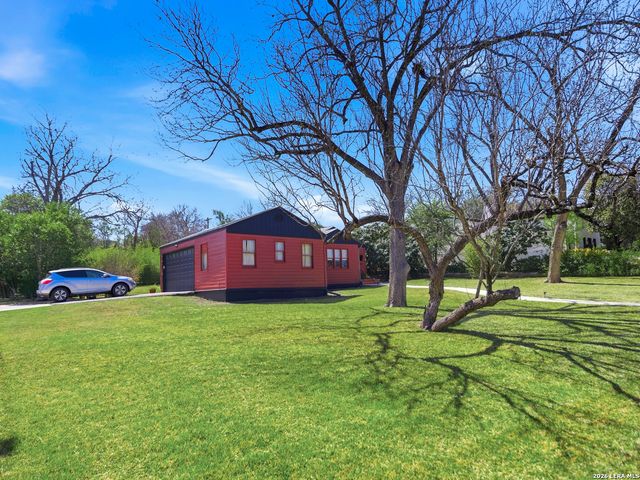 534 Geneseo, Terrell Hills, TX 78209