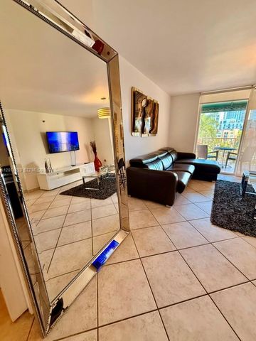 19701 E Country Club Drive 5605, Aventura, FL 33180