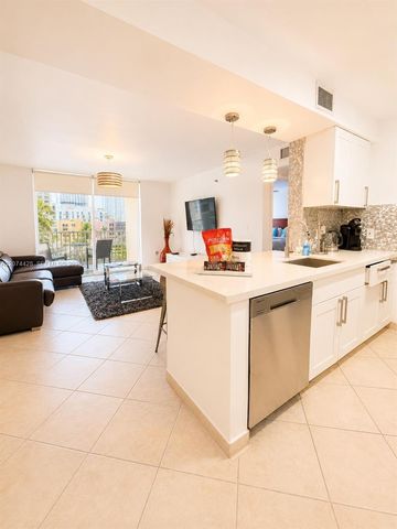 19701 E Country Club Drive 5605, Aventura, FL 33180