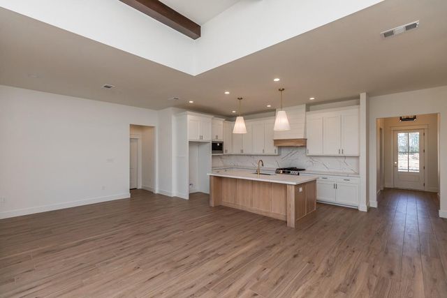 225 Coco Palms Lane, Lumberton, TX 77657